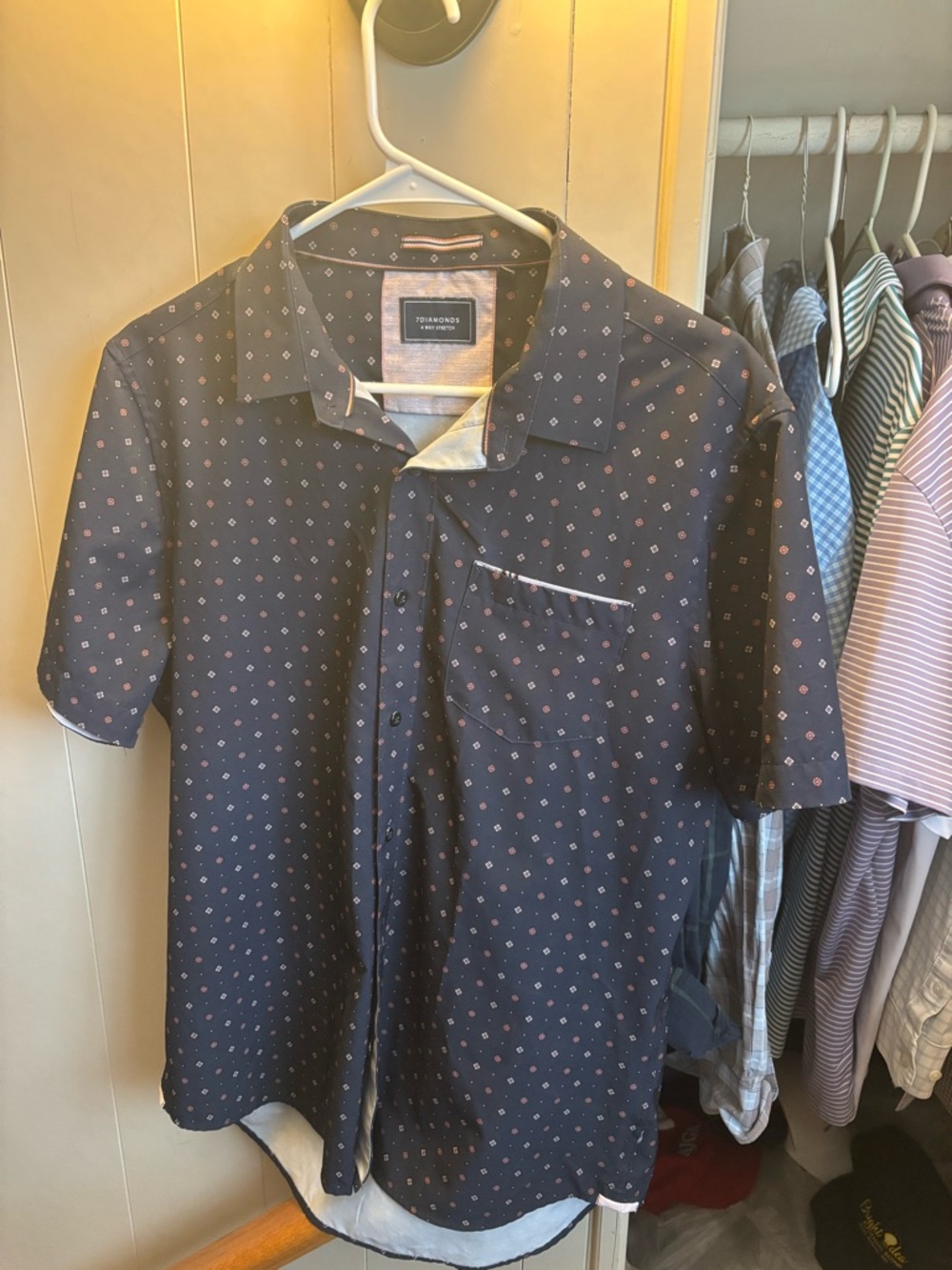 7 Diamonds Navy Short-Sleeve Button-Down Shirt with Micro-Print